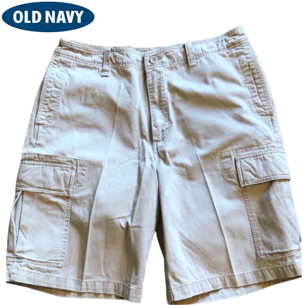 RARE‼️ Vintage 90’s OLD NAVY Cargo Shorts - SAND - Size 35